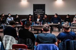 Kirgiz kerekasztal-beszélgetés