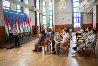 A Magyar Diplomáciai Akadémiára vezetett az erdélyi hallgatók tanulmányi útja