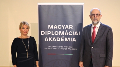Kelemen Hunor előadása a Magyar Diplomáciai Akadémián
